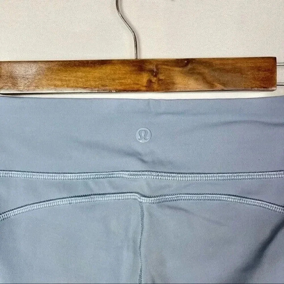 Lululemon Cool to Street Crop Athletic Pants Blue Denim 4 - Picture 8 of 8